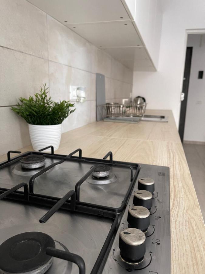 Plaza Luxury Apartment Near Presidential Palace Бухарест Екстер'єр фото