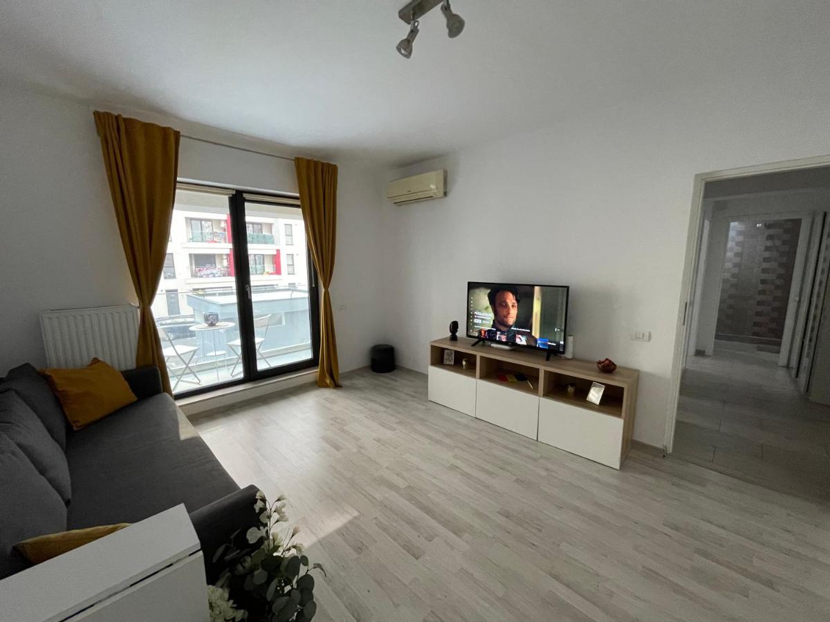 Plaza Luxury Apartment Near Presidential Palace Бухарест Екстер'єр фото